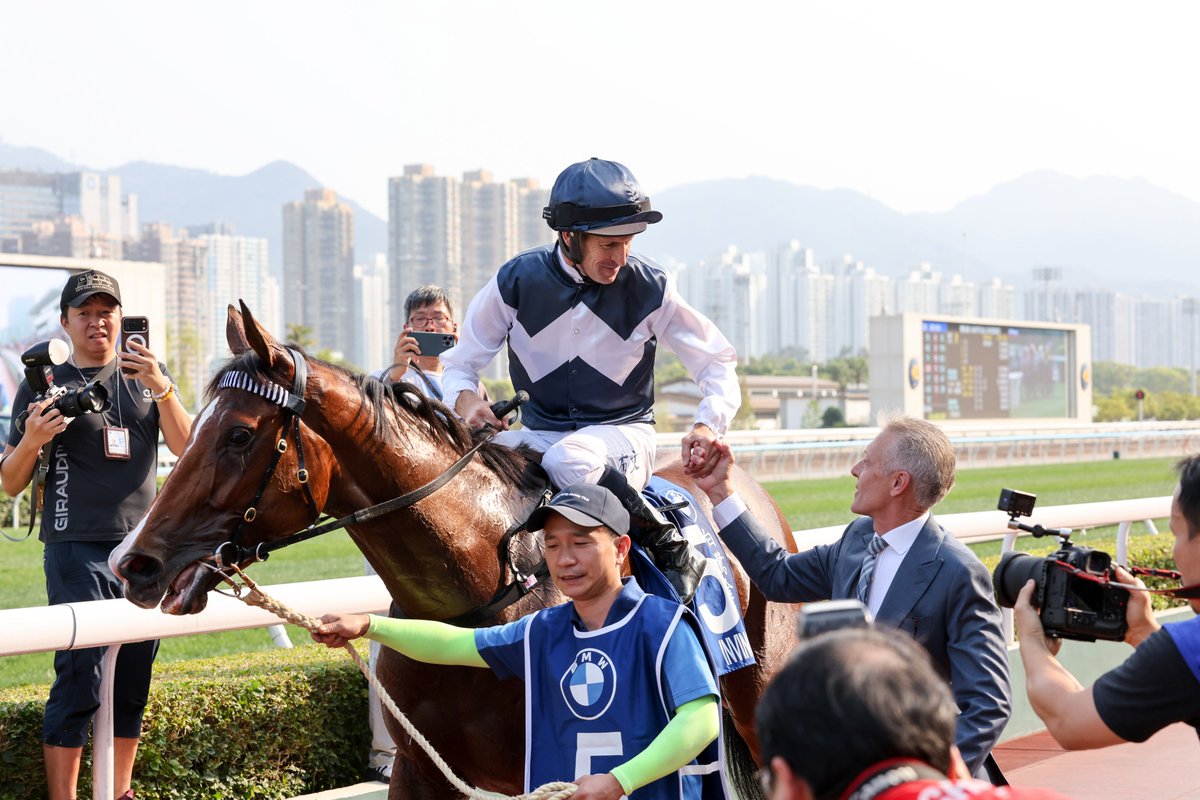 Invincible Ibis et Hugh Bowman ont remporté le premier Derby de Mark Newnham, en mars dernier.